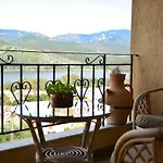 דירה Liostasi Retreat *