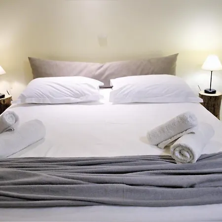 Apartman Liostasi Retreat *